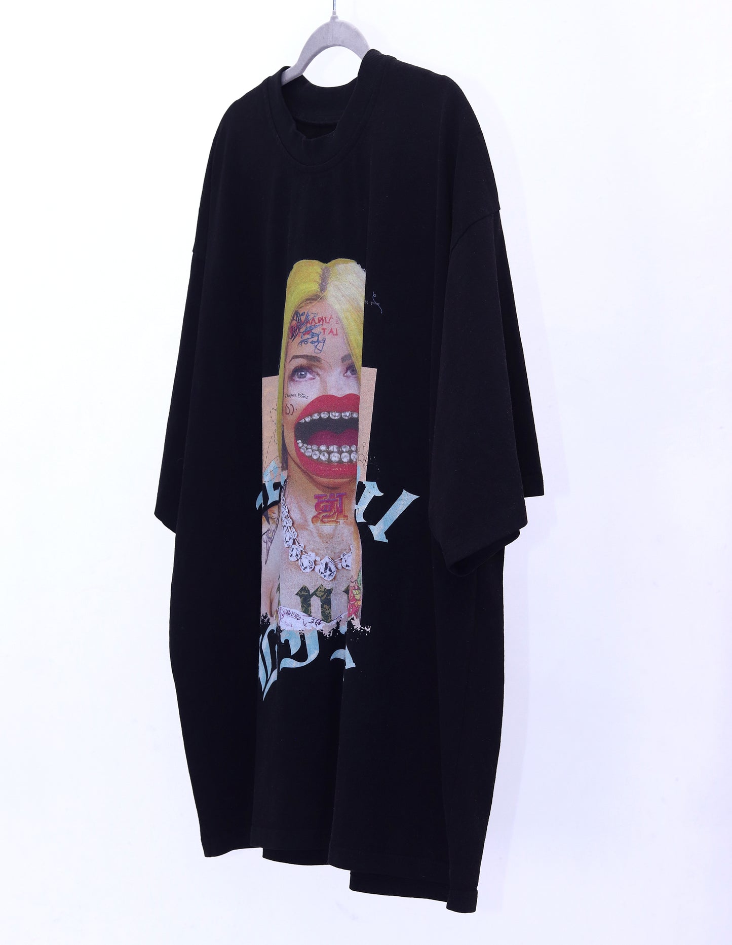 Anna Designer Tee